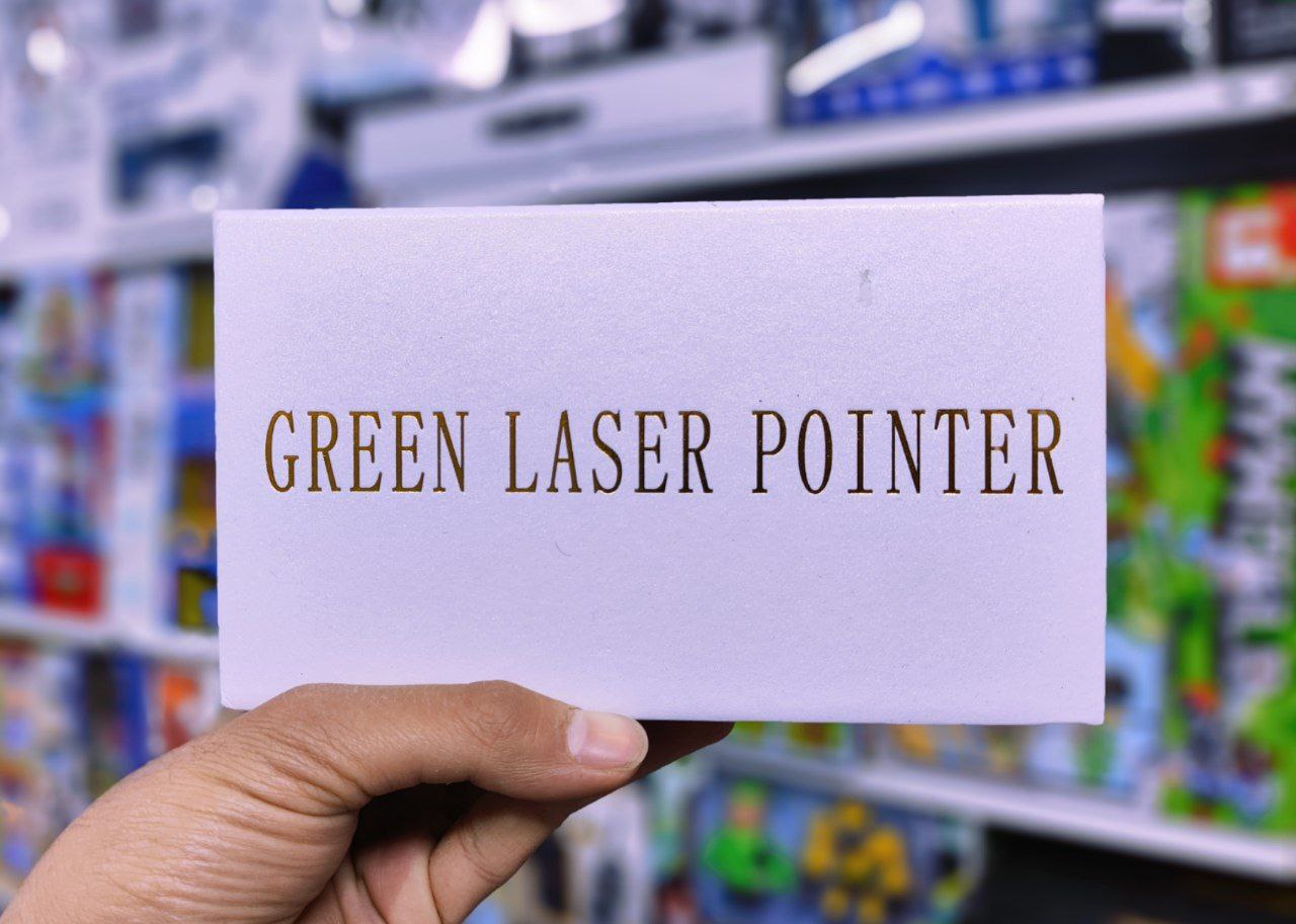 لیزر حرفه ای شارژی برند GREEN LASER POINTER بازار صالح اباد