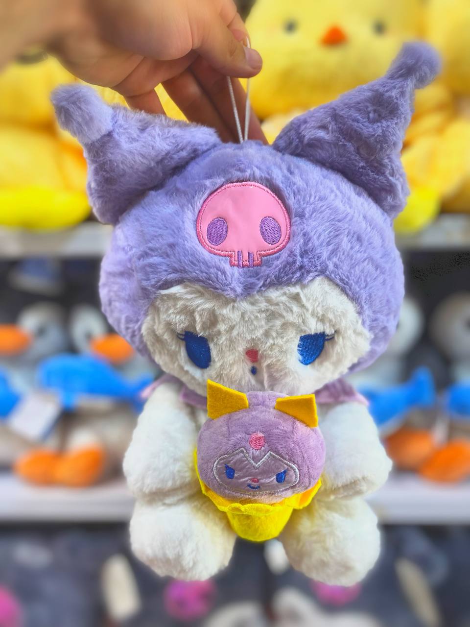 کرومی بستنی به دست عروسک پولیشی اسباب بازی صالح آباد