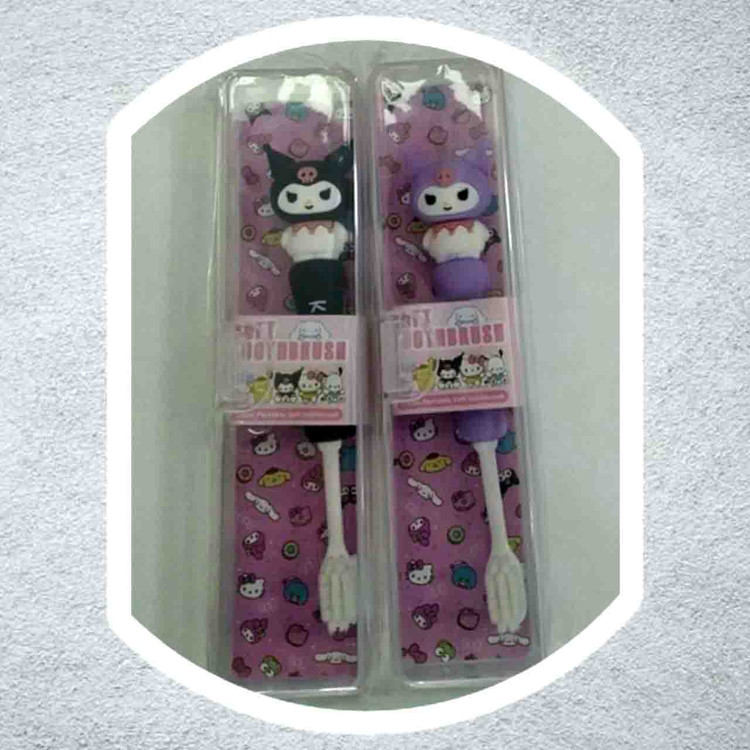 مسواک کودک طرح کیوت کرومی همراه با جعبه طلقی شفاف – پخش عمده صالحآباد سنتر