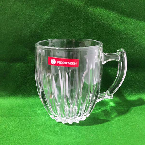 نیم لیوان فرچیا