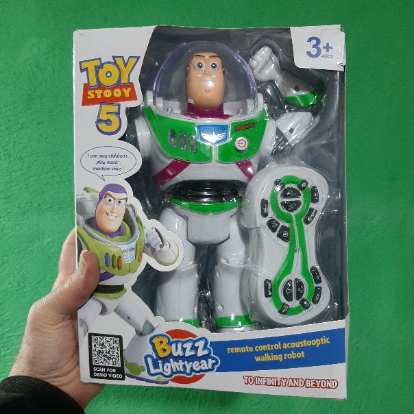 ربات کنترلی اسباب بازی مدل بازلایتر سری5 | صالح اباد سنتر