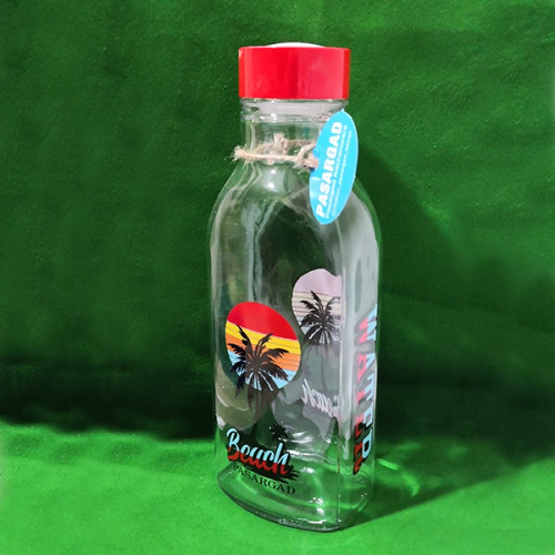 بطری آب شیشه ای