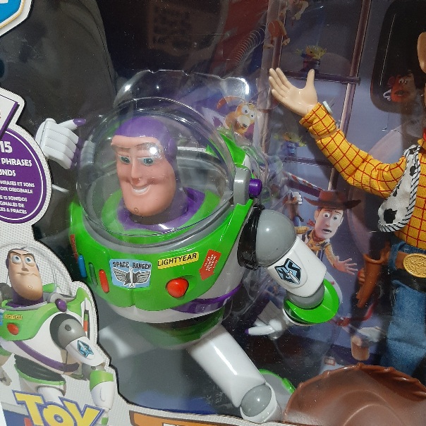 شخصیت اورجینال بازلایتر و وودی | صالح اباد سنتر