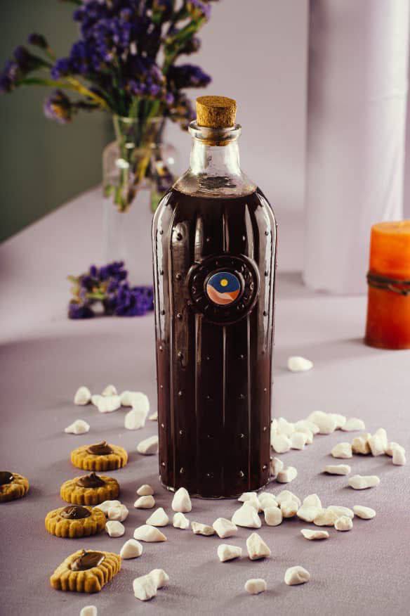 بطری آب شیشه ای درب چوب پنبه مدل آوان