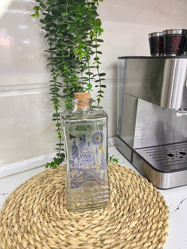 بطری آب شیشه ای درب چوب پنبه مدل دلفان