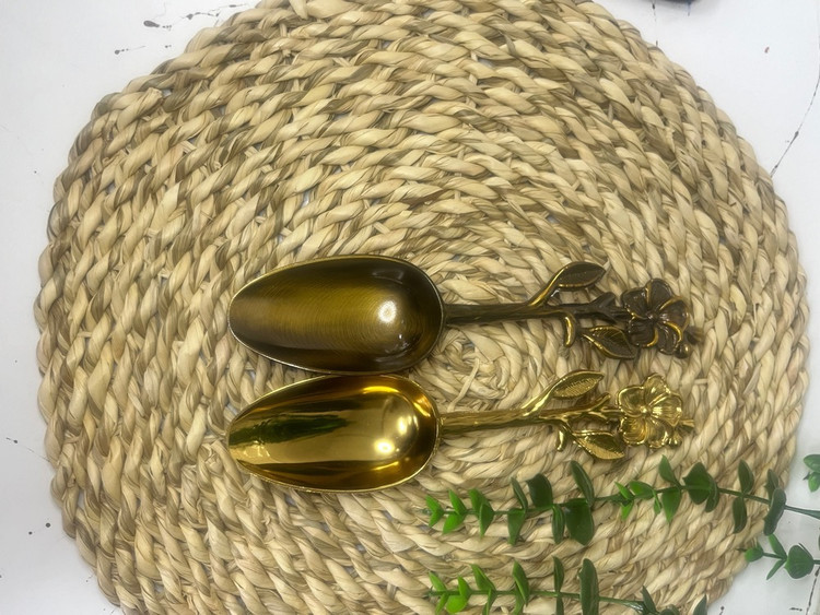 قاشق آجیل برنز طرح گل