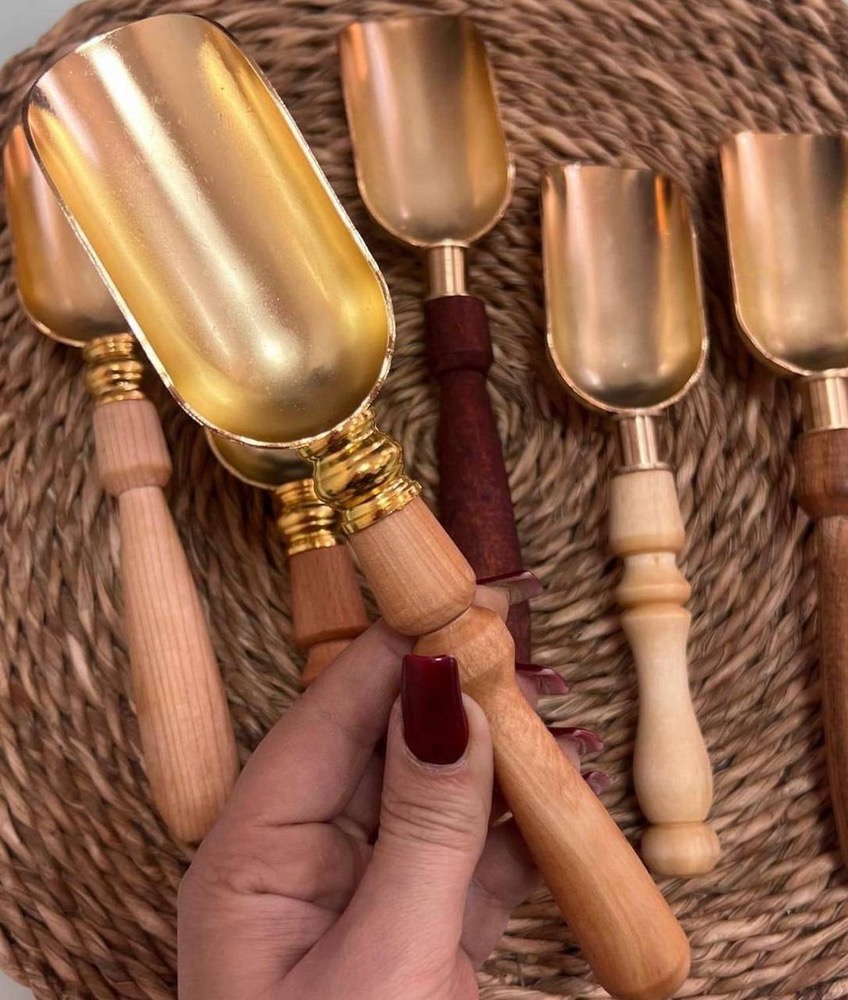 قاشق آجیل دسته چوبی