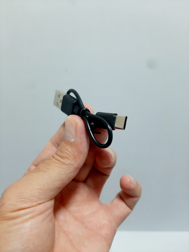 ساعت هوشمند KEQIWEAR مدل KW95 ULTRA 3 با ایرپاد و ۷ بند اضافه رنگی
